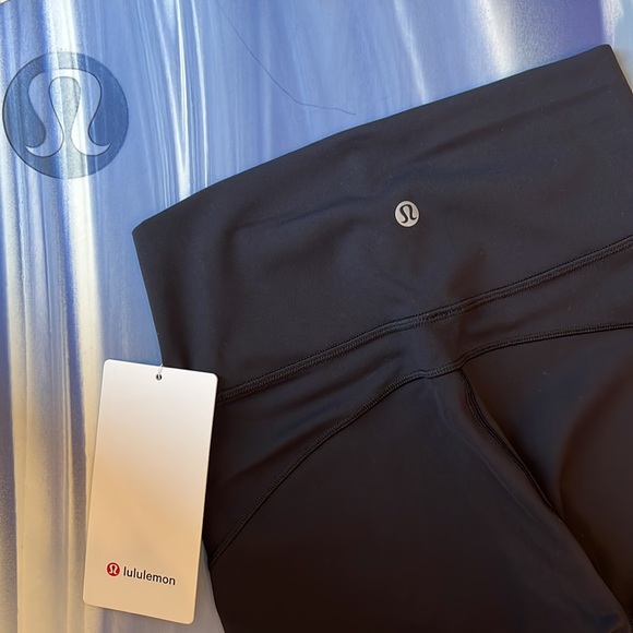 lululemon In Movement 7/8 Tight High Rise *Everlux 25" Black 4 NWT - Picture 2 of 4